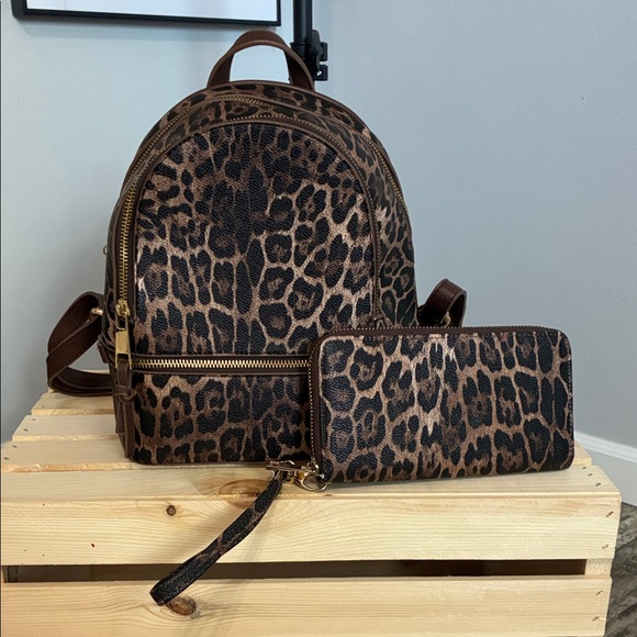 No Name Brand Handbags - Leopard Print Women's Backpack and Wallet Set